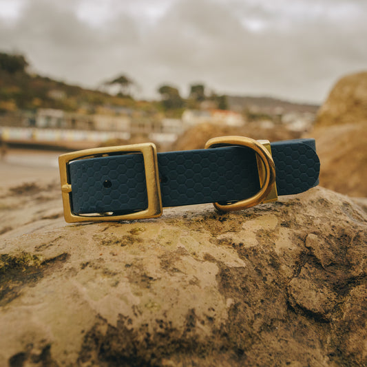 25mm Everyday Dog Collar, Soft Navy – Reliable, Waterproof & Adventure-Ready